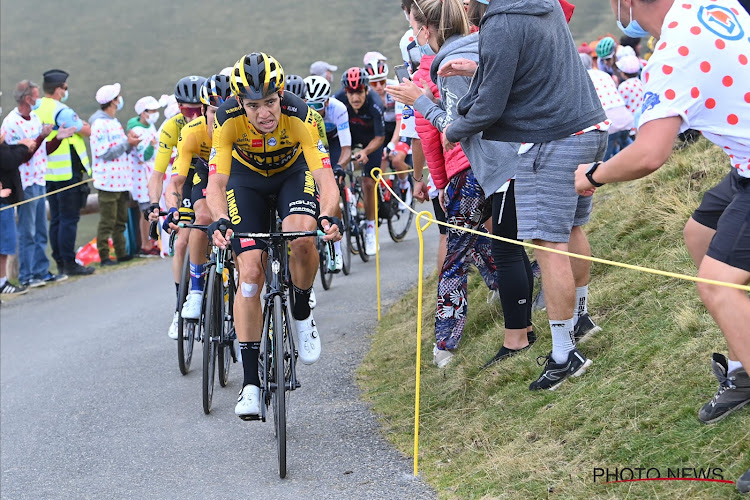 Wout van Aert klimt met de beteren mee op de Col de la Hourcère, Hirschi tegen de rest in finale