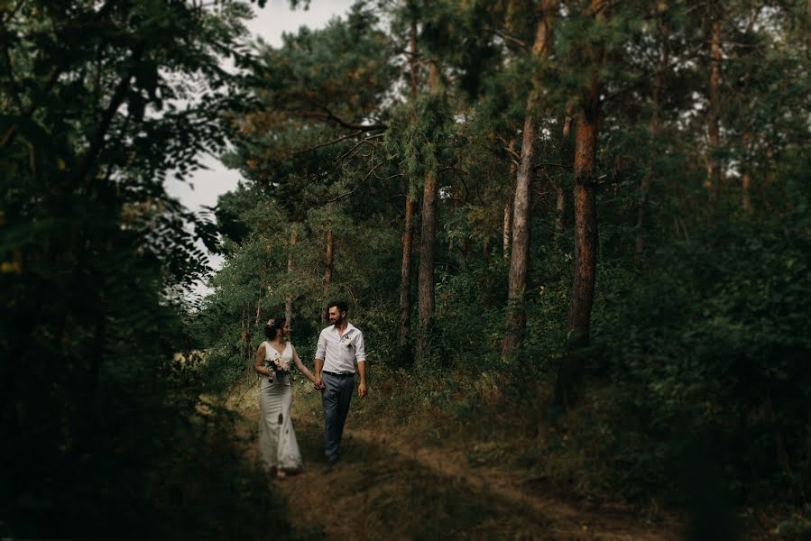 Wedding photographer Nikolay Butuk (nicolaebutuc). Photo of 8 August 2019
