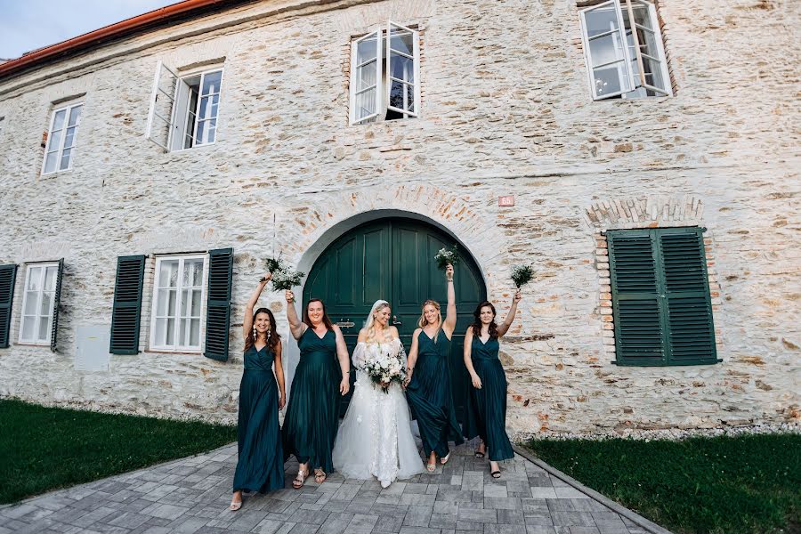 Fotografo di matrimoni Tatyana Khotlubey (tanyakhotlubiei). Foto del 8 maggio 2023