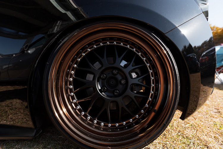 86のMeister M1・workwheels・広げようハの字の輪に関するカスタム事例の投稿画像2枚目