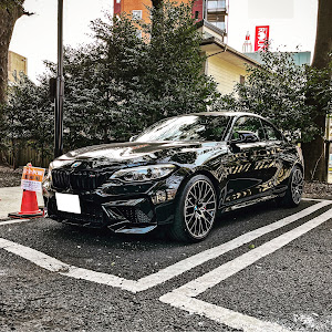 M2 クーペ