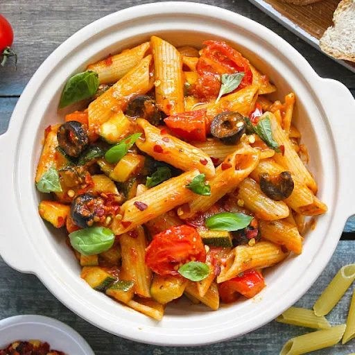 Red Sauce Pasta (Veg)