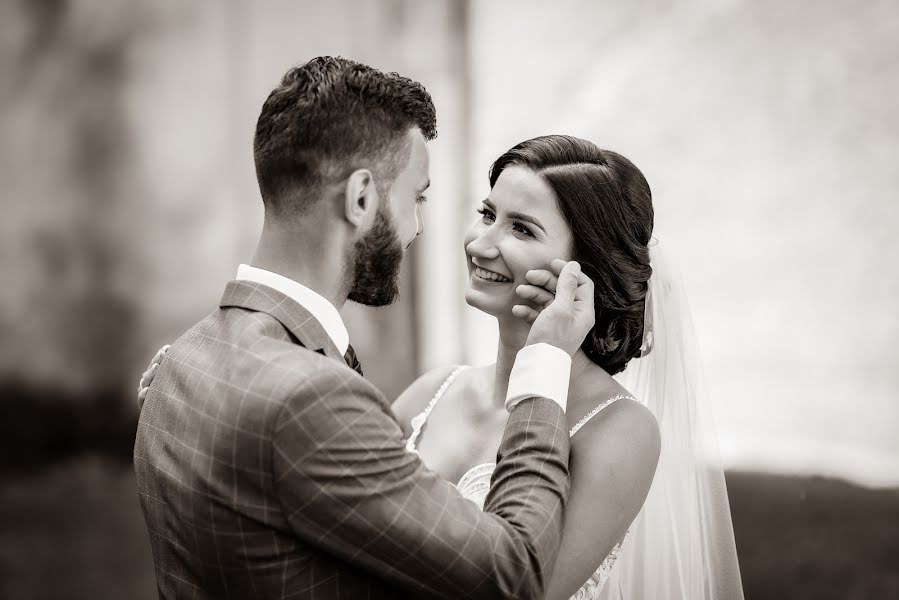 शादी का फोटोग्राफर Robert Majzlik (majzlfko)। अक्तूबर 9 2020 का फोटो