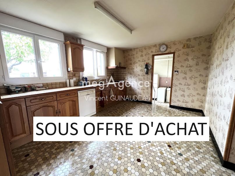 Vente maison 6 pièces 110 m² à Le May-sur-Evre (49122), 167 000 €