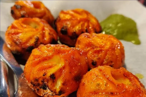 Veg Schezwan Tandoori Dry Momos