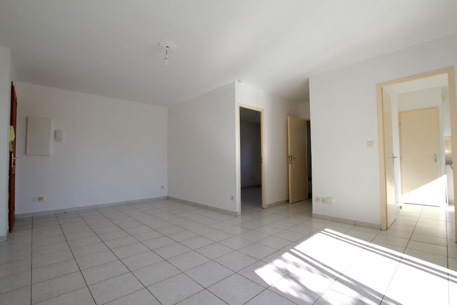 Vente appartement 2 pièces 42 m² à Lunel (34400), 122 340 €