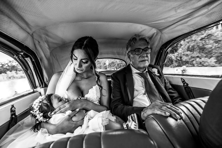 Wedding photographer Antimo Altavilla (altavilla). Photo of 21 December 2023