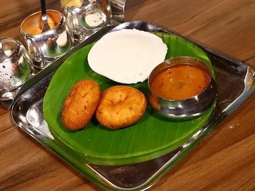 Idli Vada Combo