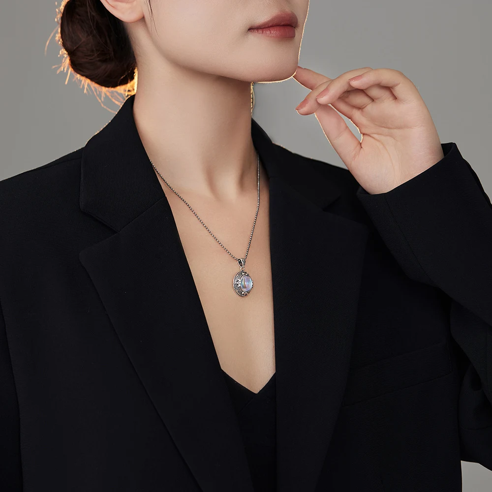 Title 1, Collar Vintage Cruz Moonstone Plata Tailandia M...