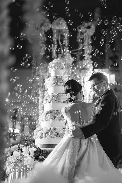 Fotógrafo de casamento Jaras Maneelomrat (jarasphotography). Foto de 4 de janeiro 2018