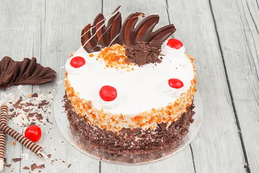 Eggless German Black Forest Fresh Cream Cake [500 Grams]