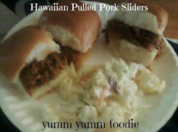 Hawaiian Pulled pork sandwiches