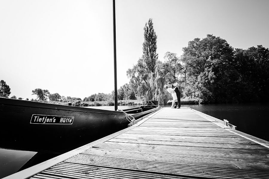 Bryllupsfotograf Sebastian Daoud (zweidimensional). Bilde av 7 august 2014