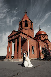 Wedding photographer Aleksandr Efimov (efimovinspace). Photo of 19 November 2020