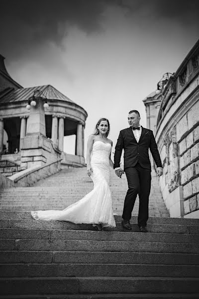 Fotógrafo de casamento Tomek Aniuksztys (aniuksztys). Foto de 20 de novembro 2019