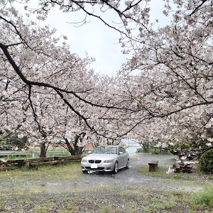 5シリーズ セダン 530i