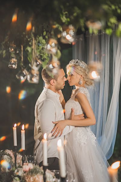 Fotógrafo de bodas Anzhela Abdullina (abdullinaphoto). Foto del 18 de julio 2018