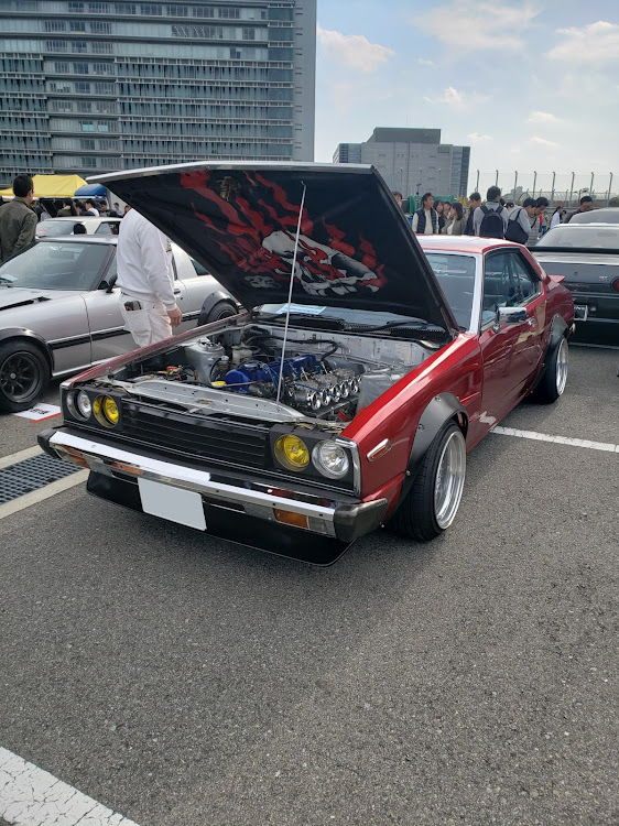 スカイラインの昭和レトロミーティング・ハコスカ・大阪の高速はオービス多すぎに関するカスタム事例の投稿画像6枚目