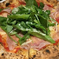 Gino Pizza Napoletana(蘆洲店)