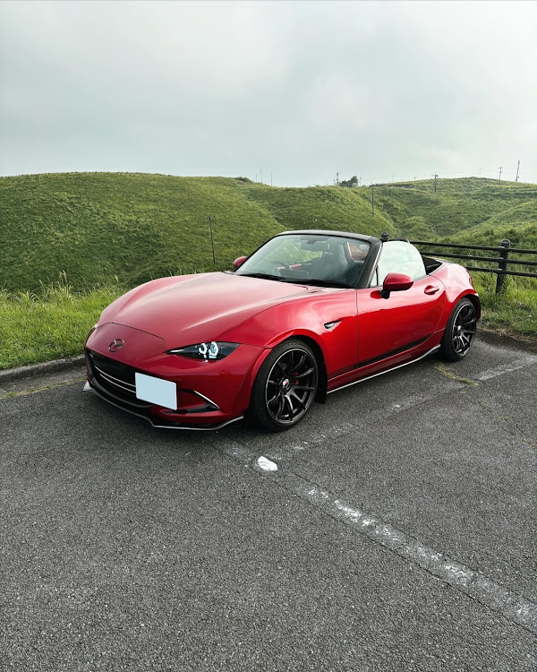 ロードスターの乗ってる車の長所と短所に関するカスタム事例の投稿画像1枚目
