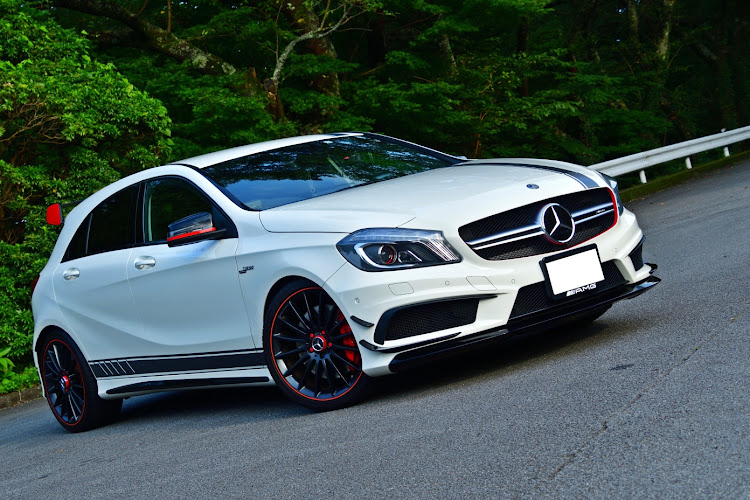 Aクラスのみんなでつくろうホイール図鑑・AMG・Edition1・アルミホイール・マットブラックに関するカスタム事例の投稿画像1枚目