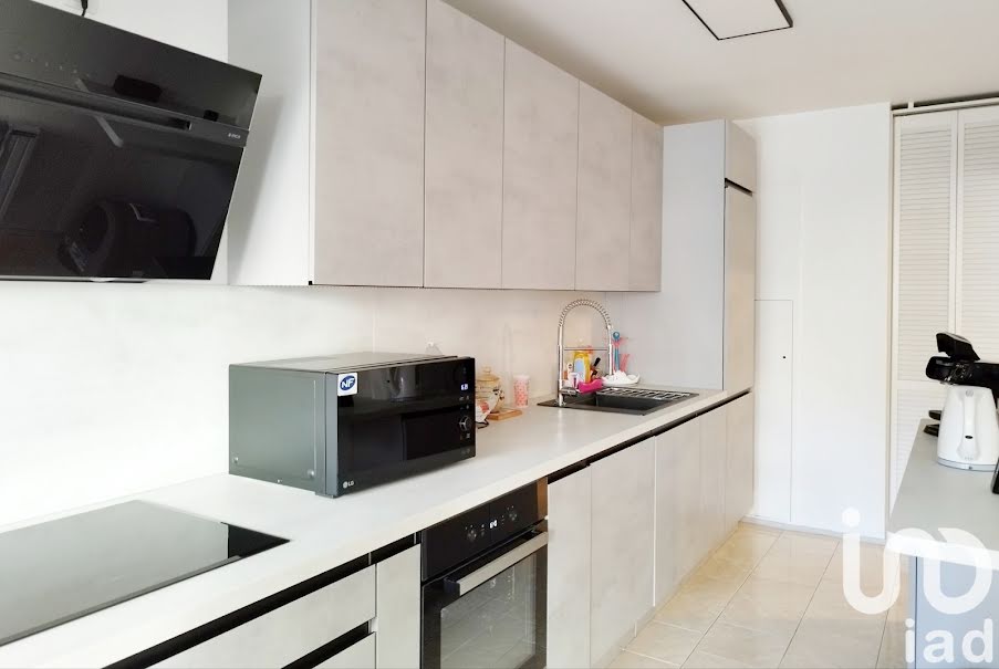 Vente appartement 3 pièces 65 m² à Chelles (77500), 199 000 €