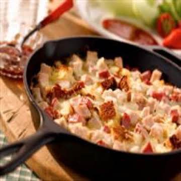 Monte Cristo Cornbread Skillet