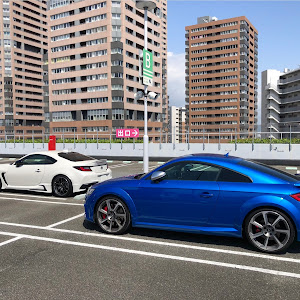 TT RS クーペ A6