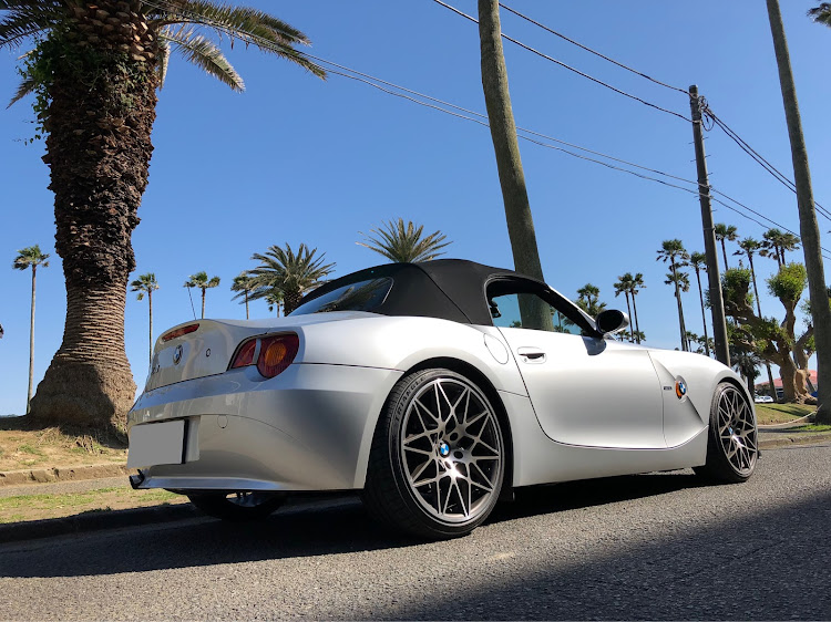 Z4 ロードスターのDIY・ドライブ・写真・晴天に関するカスタム事例の投稿画像1枚目