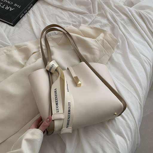 Title 1, Large Capacity Womens Fashion Commuter Shoulde...