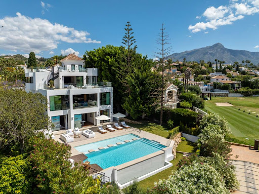 Villa 5