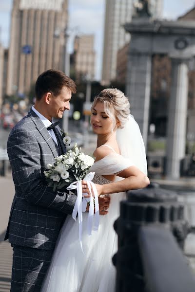 Fotógrafo de casamento Natasha Bobyleva (bobylewa). Foto de 11 de outubro 2021