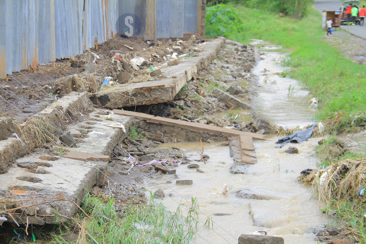 A security wall belonging to the Tuff Foam mattresses company and factory in Athi River that fell due to the heavy ongoing rainfal