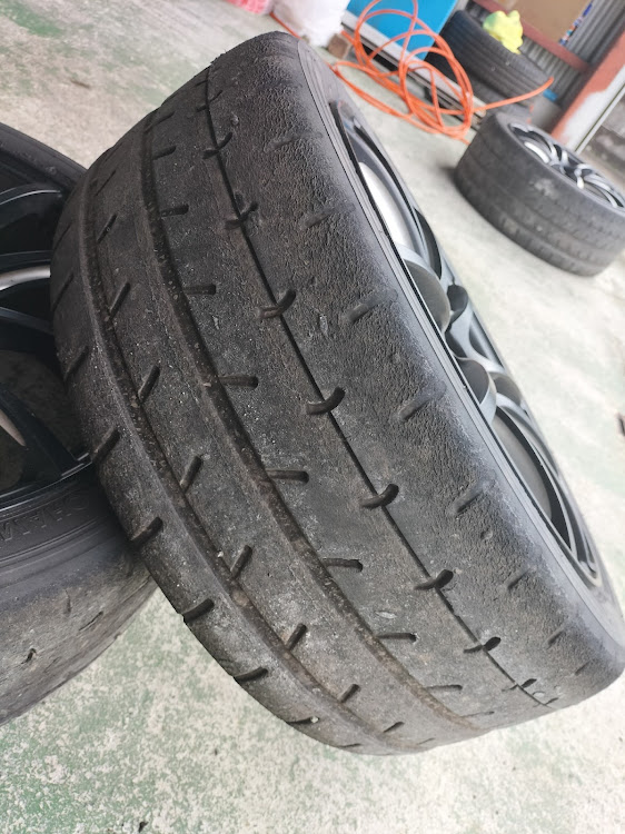 Aクラスのトレッドパターン選手権・HSR九州・HSR九州サーキット・サーキット走行に関するカスタム事例の投稿画像2枚目