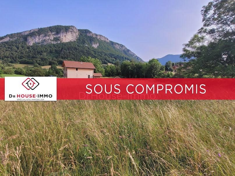 Vente terrain  2427 m² à La Chapelle-en-Vercors (26420), 220 000 €