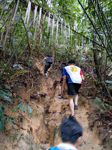 Apek Hill Waterfall