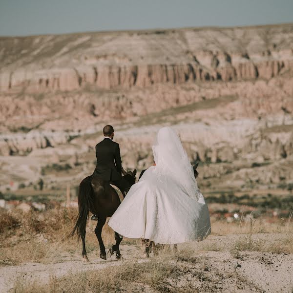 婚礼摄影师Kadir Taha Bilen（kadirtahabilen）。2017 10月31日的照片