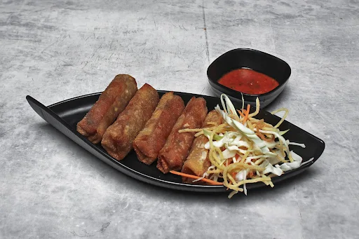 Veg Spring Roll (6 Pieces)