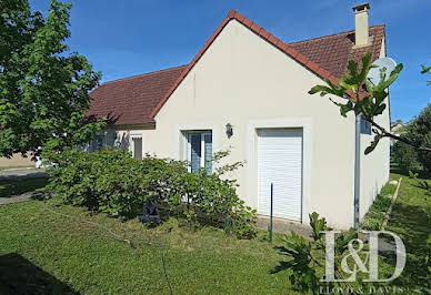 Maison avec jardin et terrasse 1