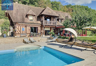 Property with pool 3