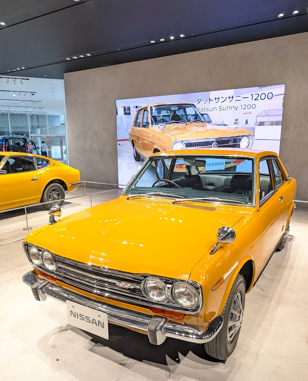 カローラスポーツのトムスショールーム・日産グローバルギャラリー・NISMOミュージアム・ダイバーシティに関するカスタム事例の投稿画像7枚目