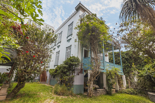 House 4
