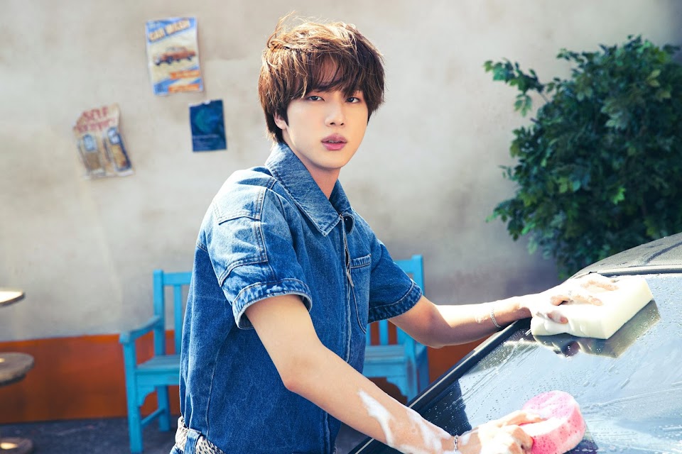 ARMYs Are Convinced This Outfit Does Something To BTS's Jin - Koreaboo