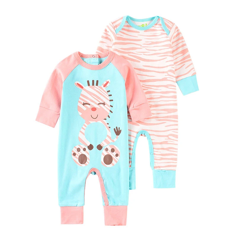 Ensemble deux pièces pour bébé Vêtements longs d'escalade Confort et liberté de mouvement pour votre bébé explorateur, parfait pour jouer et ramper.