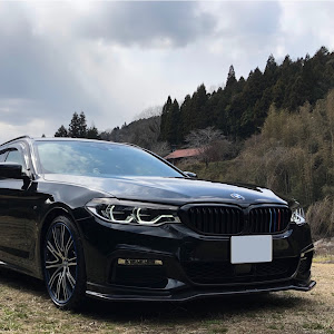 523i Touring M-Sport