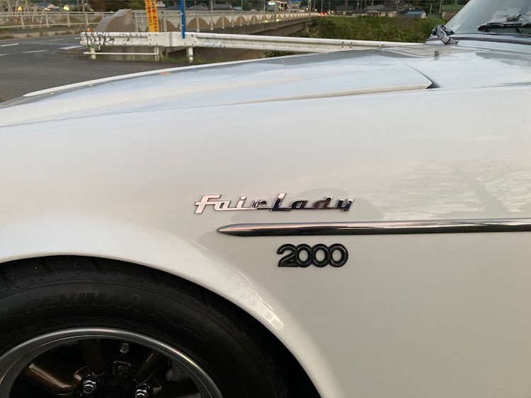 その他の車種名エンブレムは有り派に関するカスタム事例の投稿画像1枚目