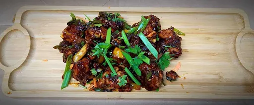 Chicken Dry Pan Tossed In Taiwan Barbeque Sauce