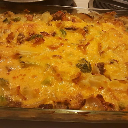 From Instagram: Potatoes au gratin plus!! The plus is carmalized onions, Italian sausage,  broccoli, and diced tomatoes with chilies. https://www.instagram.com/p/BQjKV9ahMrp/