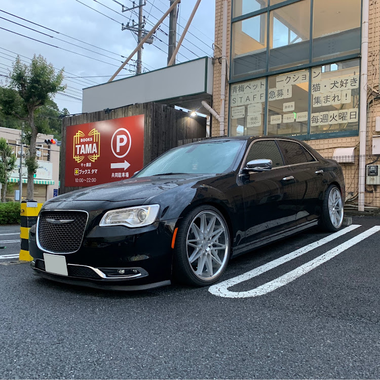 300のリップ・スプリッターに関するカスタム事例の投稿画像1枚目