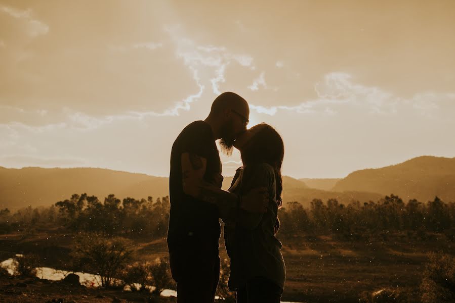 Fotografo di matrimoni Carlos Cisneros (carloscisneros). Foto del 9 settembre 2016